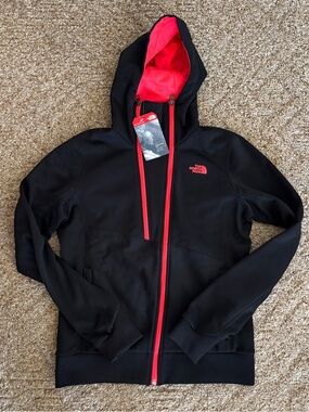 BNWT The North Face Thatch Black Hoodie with Red Lining and Zipper